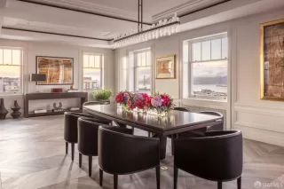 Photo #5: 425086890 Listing 