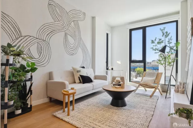 MLS: 425087417 Condo For Sale