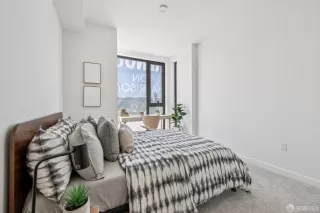 Photo #4: 425087450 Listing 