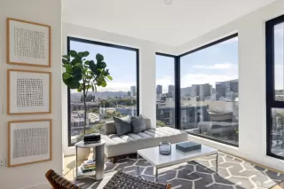 Photo #4: 425087455 Listing 