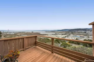 Photo #3: 425087565 Listing