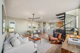 Photo #6: 425087583 Listing 