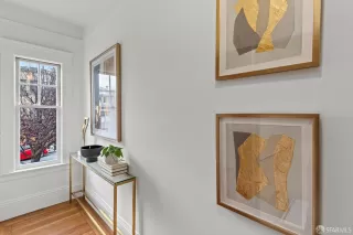 Photo #4: 425088745 Listing