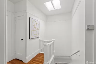 Photo #6: 425088745 Listing