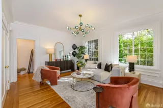 Photo #1: 425088900 Listing 