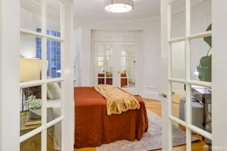 Photo #5: 425088900 Listing 