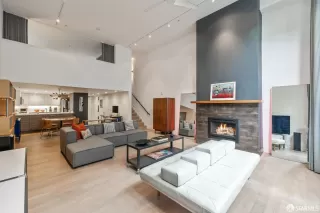 Photo #3: 425089548 Listing 