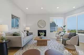 Photo #5: 425089686 Listing 