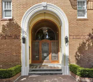 Photo #3: 425089998 Listing