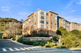 Photo #2: 425090053 Listing