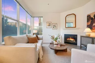 Photo #3: 425090053 Listing