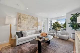 Photo #3: 425090343 Listing 