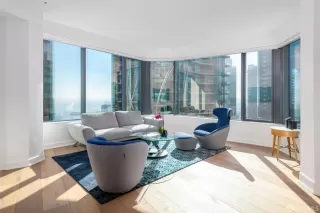 Photo #3: 425090348 Listing