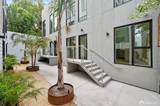 Photo #2: 425090547 Listing 