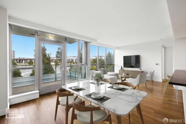 MLS: 425091359 Condo For Sale