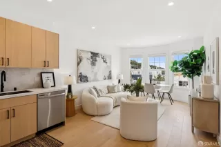 Primary Photo for MLS#: 425091493