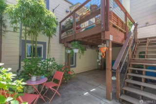 Photo #3: 425092338 Listing 