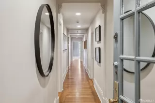 Photo #4: 425092604 Listing 