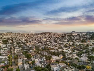 Photo #3: 425092860 Listing 