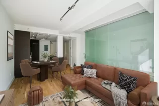 Photo #3: 425092943 Listing 