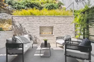 Photo #3: 425092944 Listing 