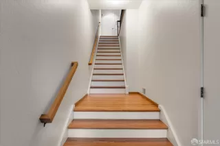 Photo #3: 425092962 Listing