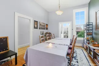 Photo #5: 425093119 Listing