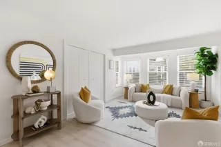 Photo #3: 425093128 Listing 