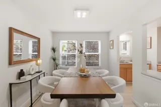 Photo #6: 425093128 Listing 