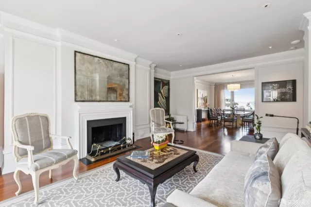 MLS: 425093212 Condo For Sale