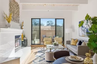 Photo #1: 425093232 Listing 