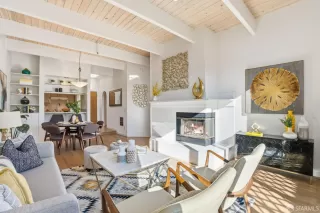 Photo #4: 425093232 Listing 