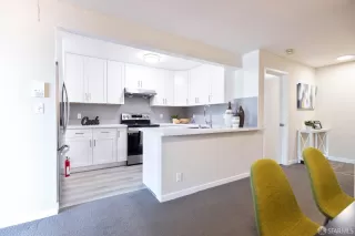 Photo #4: 426093722 Listing 