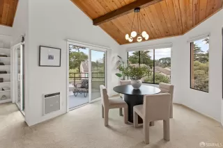 Photo #4: 426094179 Listing 