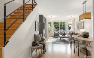 Photo #3: 426094259 Listing 