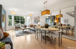 Photo #4: 426094259 Listing 