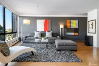 Photo #2: 426094595 Listing 