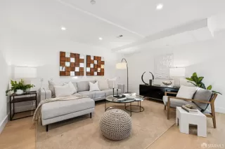 Photo #2: 426094665 Listing