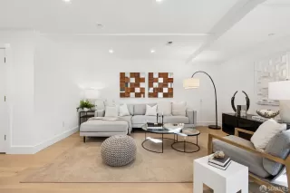 Photo #3: 426094665 Listing