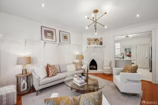 Photo #4: 426094981 Listing 