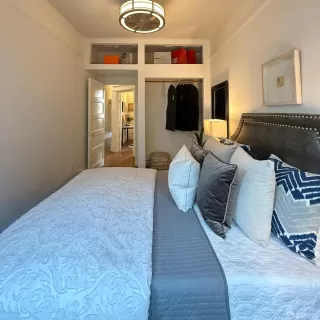 Photo #3: 426095154 Listing