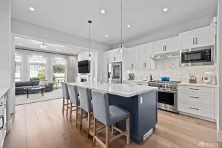 Photo #2: 426095235 Listing 