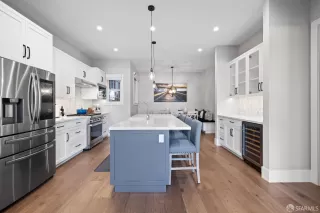 Photo #6: 426095235 Listing 