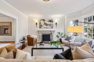 Photo #1: 426095659 Listing 