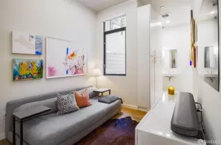 Photo #6: 426096296 Listing