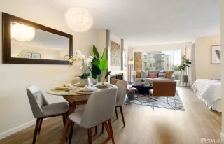 Photo #3: 426096343 Listing 