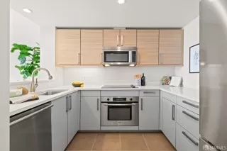 Photo #6: 426096472 Listing 