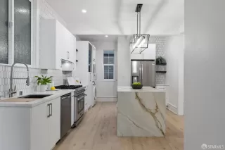 Photo #6: 426096672 Listing 