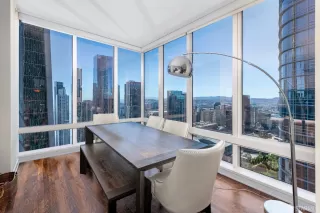 Photo #3: 426096685 Listing 