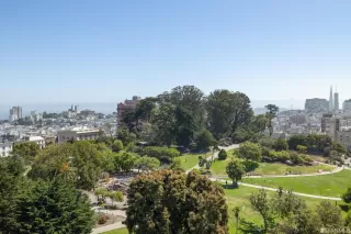 Photo #5: 426096982 Listing 